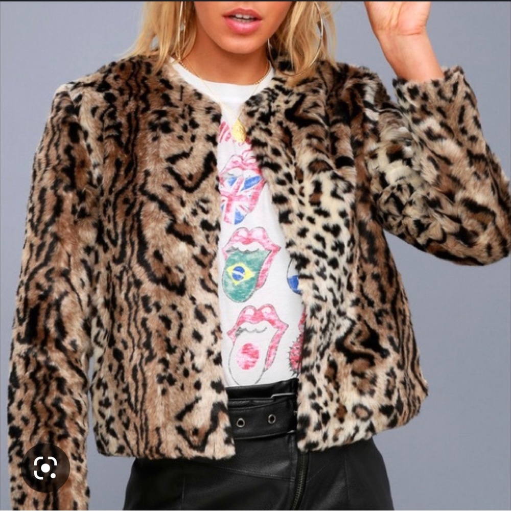 Holiday Parties need this leopard jacket!